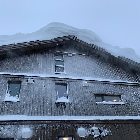 Sjusjoen 슈전 히투타이 빌라 외부 사진